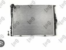 Радиатор на е90
