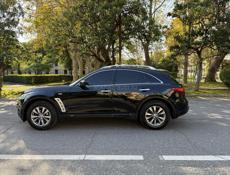 Infiniti FX