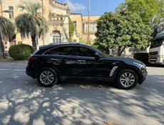 Infiniti FX