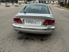 Mitsubishi Galant
