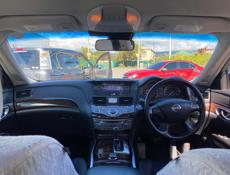 Nissan fuga