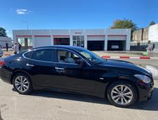 Nissan fuga