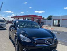 Nissan fuga
