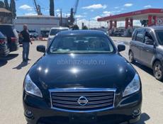 Nissan fuga