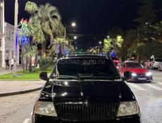 Lincoln Navigator
