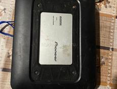 Автоусилок Pioneer 600w
