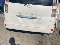 Тойота ноан