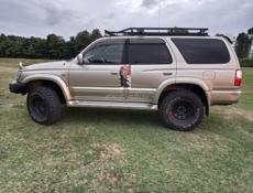 Toyota Hilux Surf