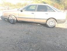 Audi 80