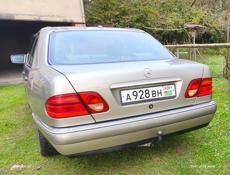 Mercedes-Benz E-Класс