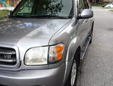 Toyota Sequoia