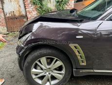 Infiniti FX