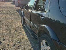 Mercedes-Benz ML