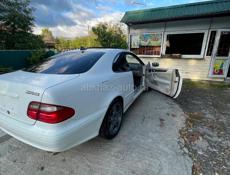 Mercedes-Benz CLK