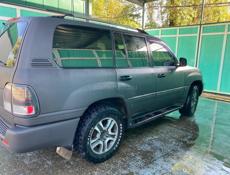 Lexus LX