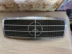 Решетка радиаторная 