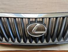 Решетка радиаторе а Lexus