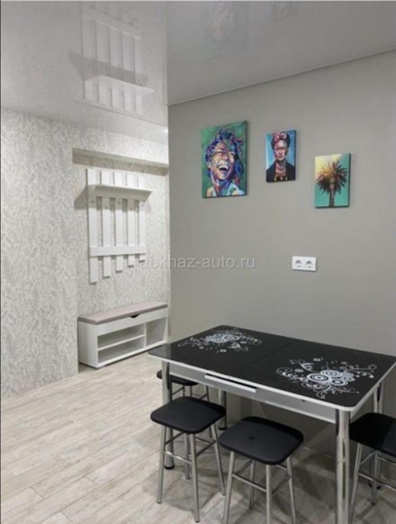 Сдам сдаю 2х комнатную на маяке