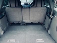 Mitsubishi Grandis