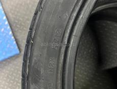 265/35 r18