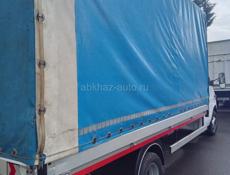 Mercedes-Benz 100-Series