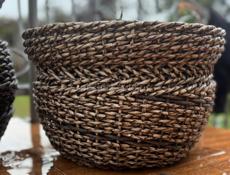 Кашпо из ротанга