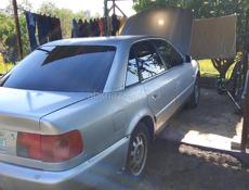 Audi 100