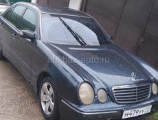 Mercedes-Benz E-Класс
