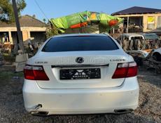 Лексус Ls 600 h и тд 