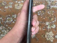 Продам айфон 11 про Макс 