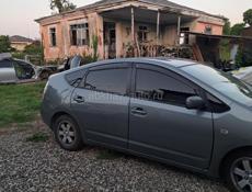 Тойота Приус 20