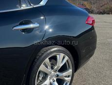 Nissan fuga
