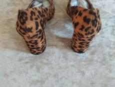 ТУФЛИ ЖЕНСКИЕ