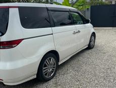 Honda Еlysion