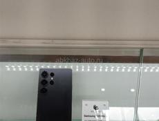 Samsung s25 ультра в идеале  на днях только сняли пленку  в течени пару дней продаю потом берут его