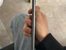 iPhone 8+ ОЧЕНЬ СРОЧНО!!!!!
