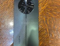 Продаю телефон Realme 12