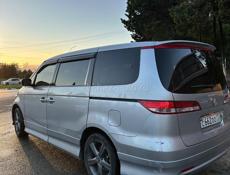 Honda Еlysion