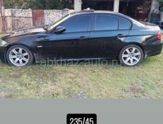 В разборе БМВ 3 е90