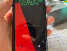 Экран на IPhone X ,битый но рабочий 