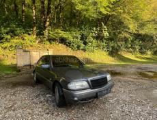 Mercedes-Benz C-Класс