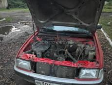 Audi 80