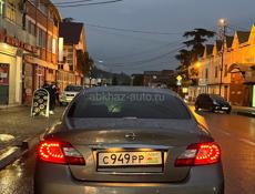 Nissan Fuga