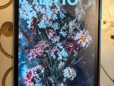 iPhone 11 Объем памяти 128 гб. 