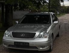 Lexus LS