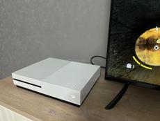 Продаю Xbox’s  on s 1 трбв идеальном состоянии!