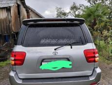 Toyota Sequoia