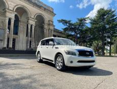 Infiniti QX56