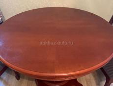 Продается стол 