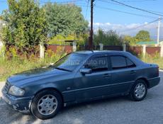 Mercedes-Benz C-Класс